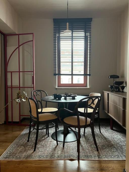 Entu Apartamenty Odrzanska Breslávia Exterior foto