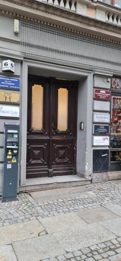 Entu Apartamenty Odrzanska Breslávia Exterior foto